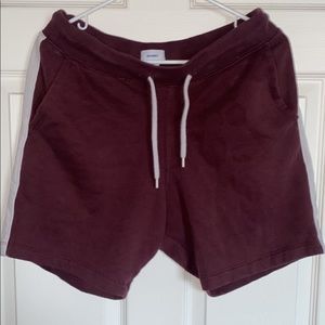 Old navy maroon shorts (size S)